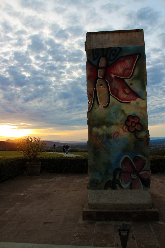 berlin-wall-sunset-ronald-reagan-presidential-library