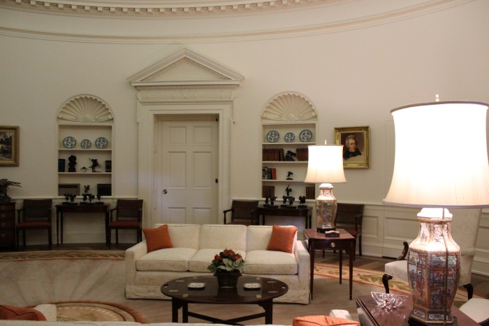 oval-office-2-ronald-reagan-presidential-library