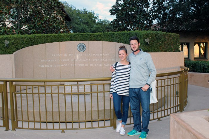 ronald-reagan-nancy-davis-reagan-grave