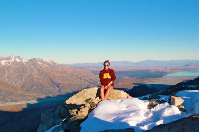 sunset-on-top-of-mt-cook-new-zealand